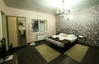 Гостиница Сакура Набережные Челны Улучшенный двухместный номер с 1 кроватью или 2 отдельными кроватями-8
